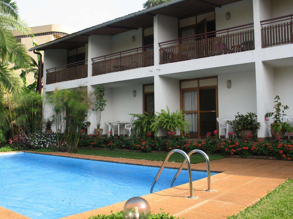 Hotel Le Garni คิกาลี ภายนอก รูปภาพ
